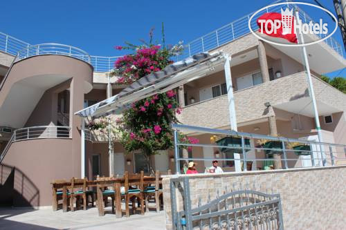 Фотографии отеля  Begonvil Motel Cesme 