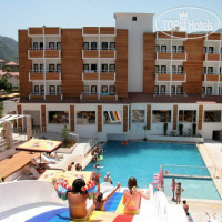 Club Munamar Beach Resort 4*