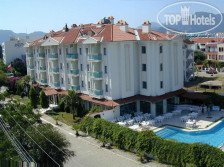 Aryes Deluxe Hotel 4*