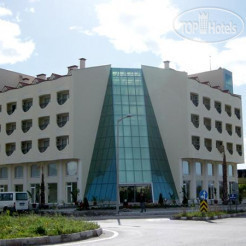 Larissa Inn Camyuva 4*