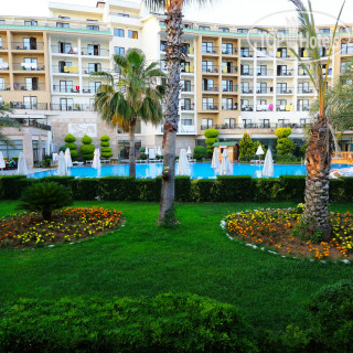 Фото отеля Lyra Resort & Spa 5*