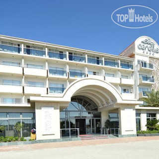 Фото отеля Corolla Hotel Side 4*