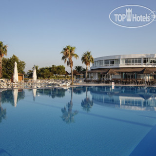 Фото отеля Euphoria Palm Beach Resort HV-1