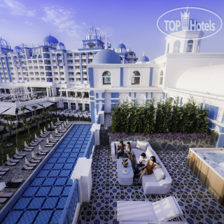 Фото отеля Rubi Platinum Spa Resort & Suites 5*