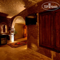 Hidden Cave Hotel King Suites