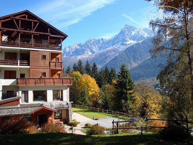 Фотографии отеля  Chalet Hotel les Campanules APT