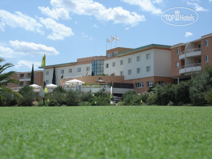 Фотографии отеля  Golf Hotel Montpellier Juvignac 3*