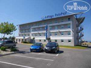 Фотографии отеля  Ibis budget Carcassonne Aeroport 2*