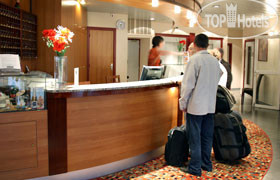 Фотографии отеля  Inter-Hotel Le Forum 3*