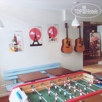 Young And Happy Hostel & Budget Hotel 