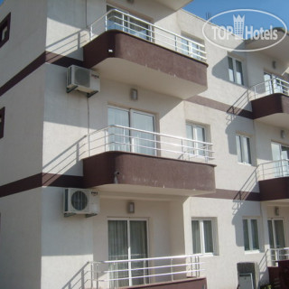 Фото отеля Elena - Marko Apartments