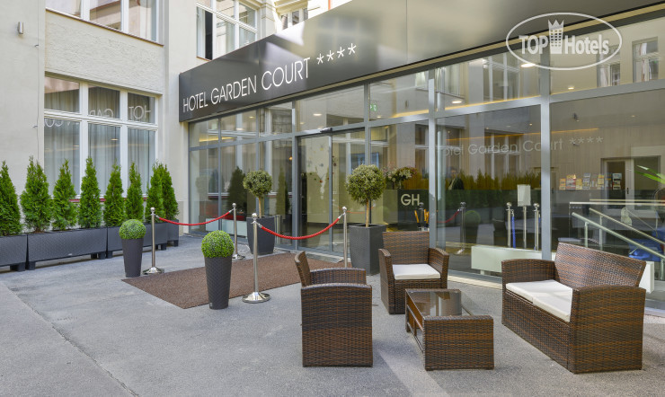 Фотографии отеля  Hotel Garden Court 4*