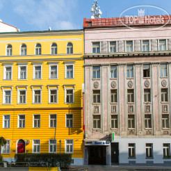 Prague Season Hotel 4*