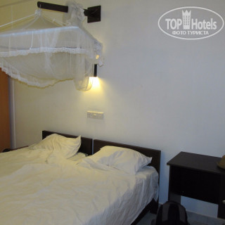Фото отеля Unawatuna Beach Bungalow 4*