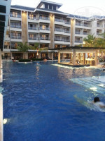 Henann Resort Alona Beach 5*