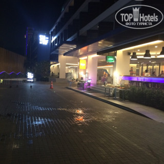 Фото отеля Clover Hotel Patong
