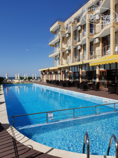 Фотографии отеля  Aqua Dolphin Beach 3*