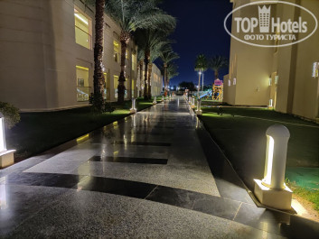 Pickalbatros Aqua Blu Resort - Sharm El Sheikh 4* ночной вид - Фото отеля