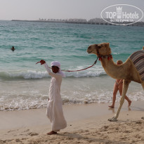 На пляже JBR