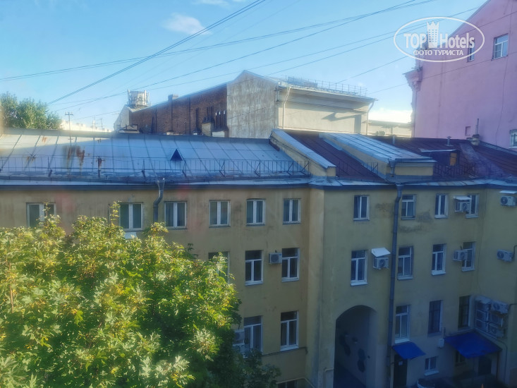 Новые добавленные фото туристов в IZZZI у Гостиного двора 3*
