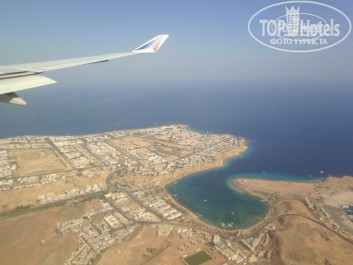 Pickalbatros Aqua Blu Resort - Sharm El Sheikh 4* Вид на бухту Шарм эль Майя из самолета - Фото отеля