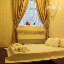 Рандеву (Мосфильмовская) 