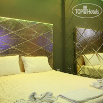 Рандеву (Мосфильмовская) 