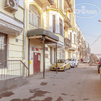 Multifruit Hostel 