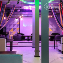 Re Forma Art Hostel
