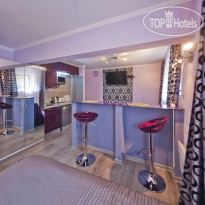 4 Rooms