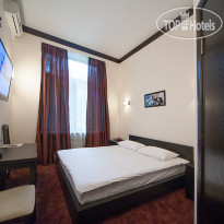 4 Rooms