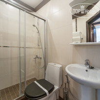4 Rooms