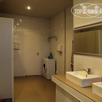 Breeze Hostel