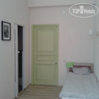 Day And Night Hostel 