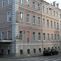 Godzillas Hostel Здание отеля