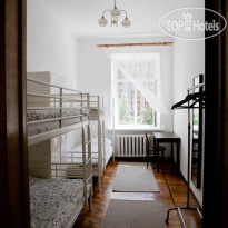 iVan Hostel (закрыт)