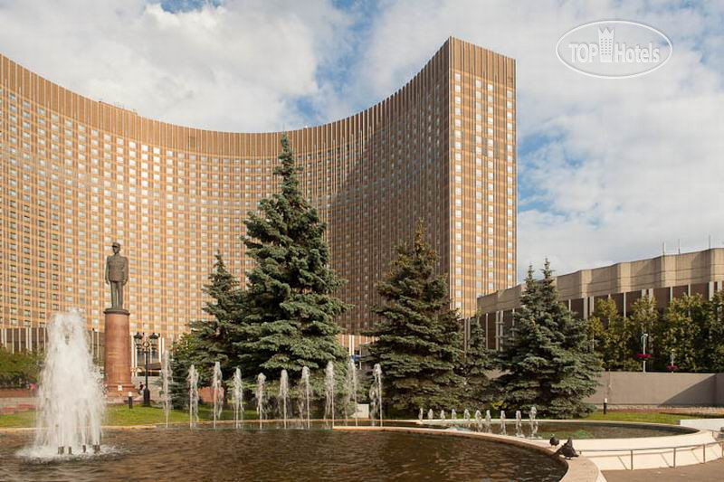 Moscow vdnh hotel. Гостиница космос на ВДНХ. Гостиница космос Москва 2022 год. Гостиничный комплекс космос Москва. Космос гостиница Москва Каширское шоссе.