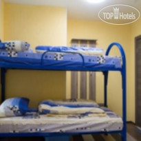 De-Hostel 