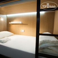 Buran capsule hotel