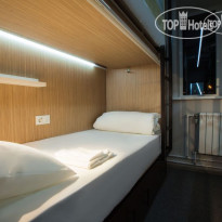 Buran capsule hotel