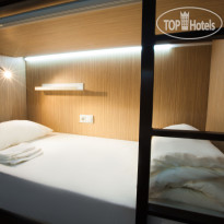 Buran capsule hotel