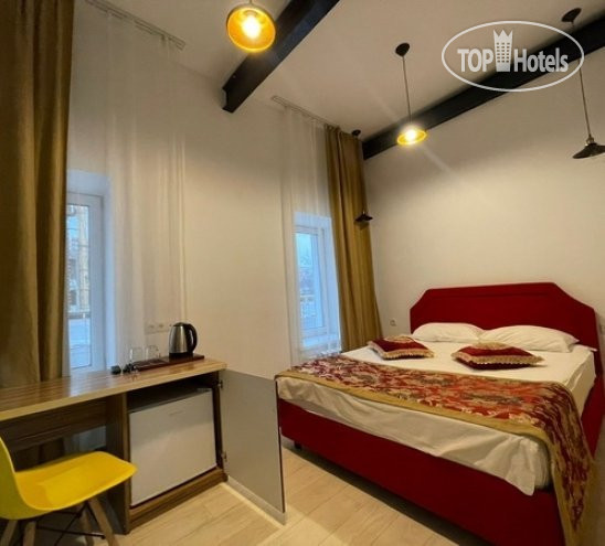 Апельсин на Преображенской площади