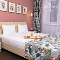 Melton Hotel 