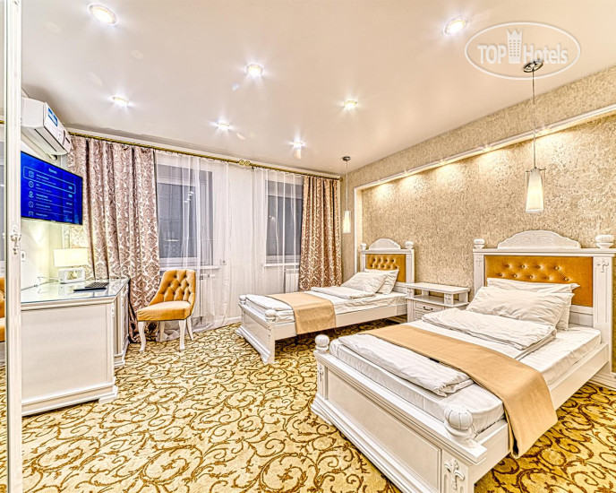 Revival Hotel