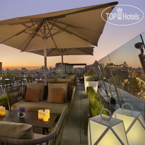 The Carlton, Moscow