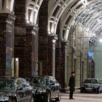 The Carlton, Moscow