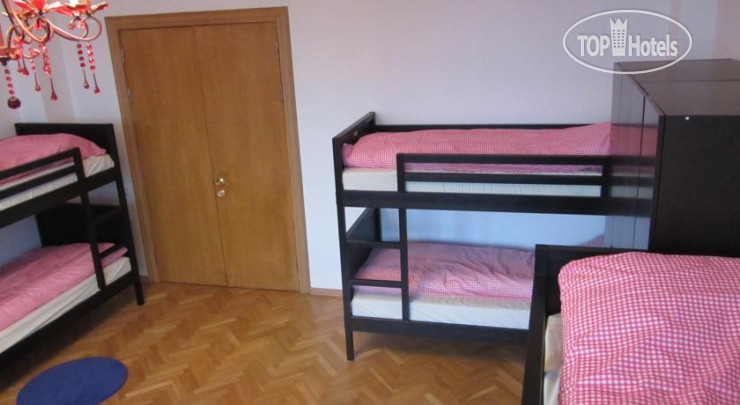 Новые добавленные фото туристов Столичный