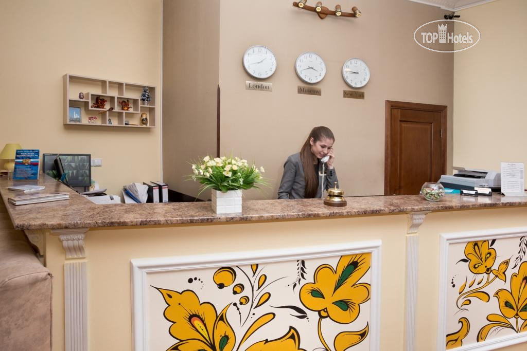 Лубянка отель матрешка. Гостиница брутальная матрёшка. Уютный тихий бар. Гостиница матрешка в москве. Гостиница матрешка в москве.