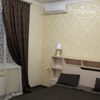 V Gostyah U Julii Guest House 