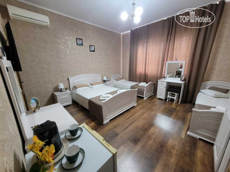 Надежда (Nadezhda Beach Hotel)